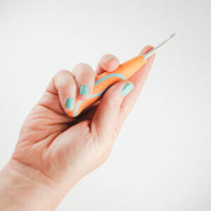 The Top Ergonomic Crochet Hooks To Buy - Looped and Knotted